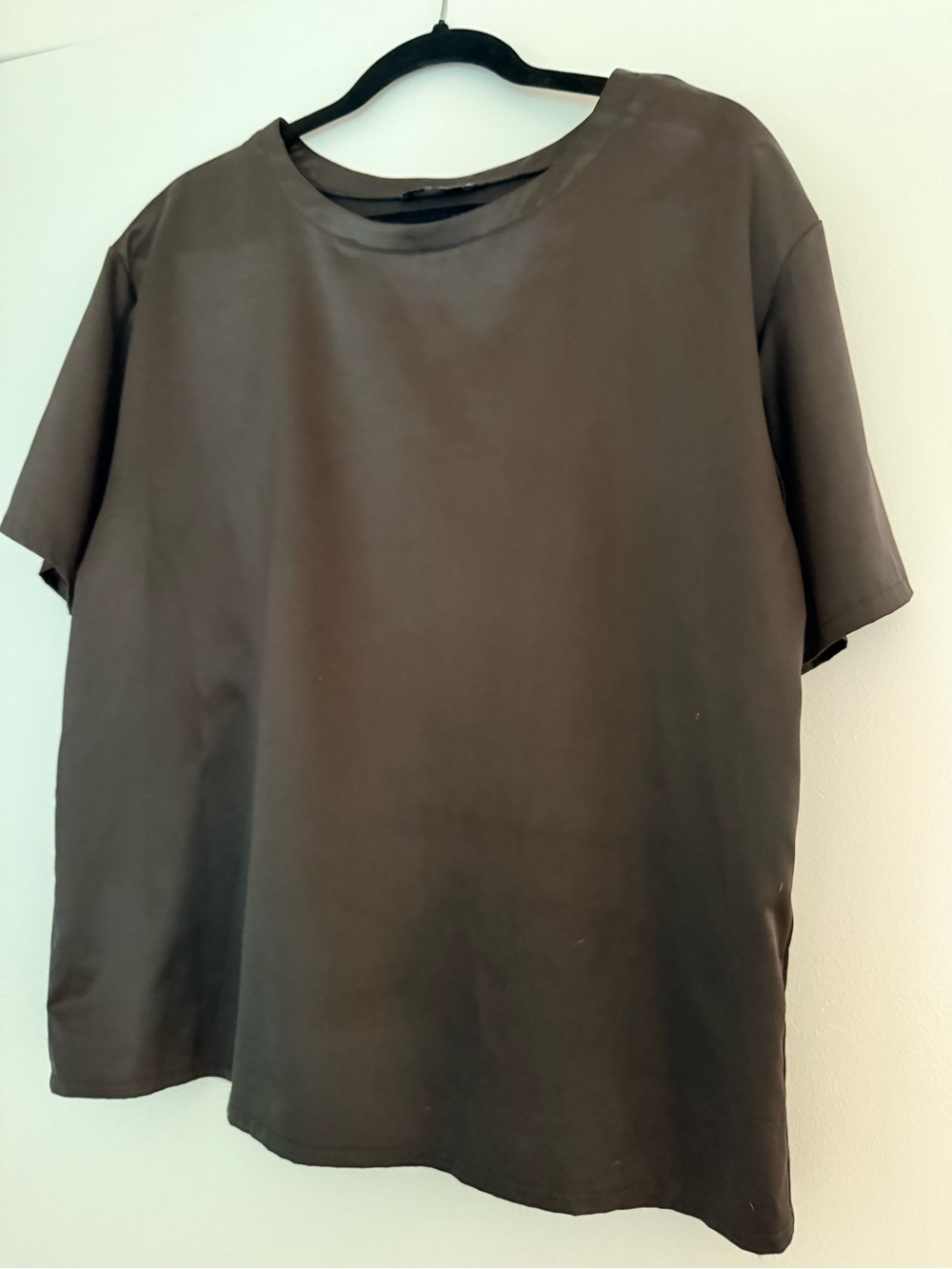 Zara Short-Sleeve Crew Neck Top in Black